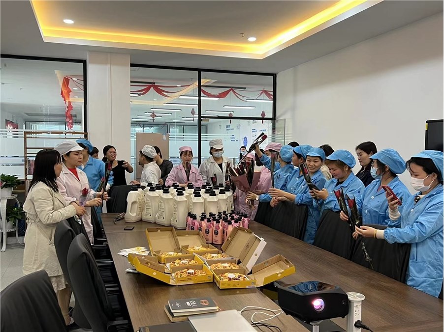 致敬芳华，礼遇女神